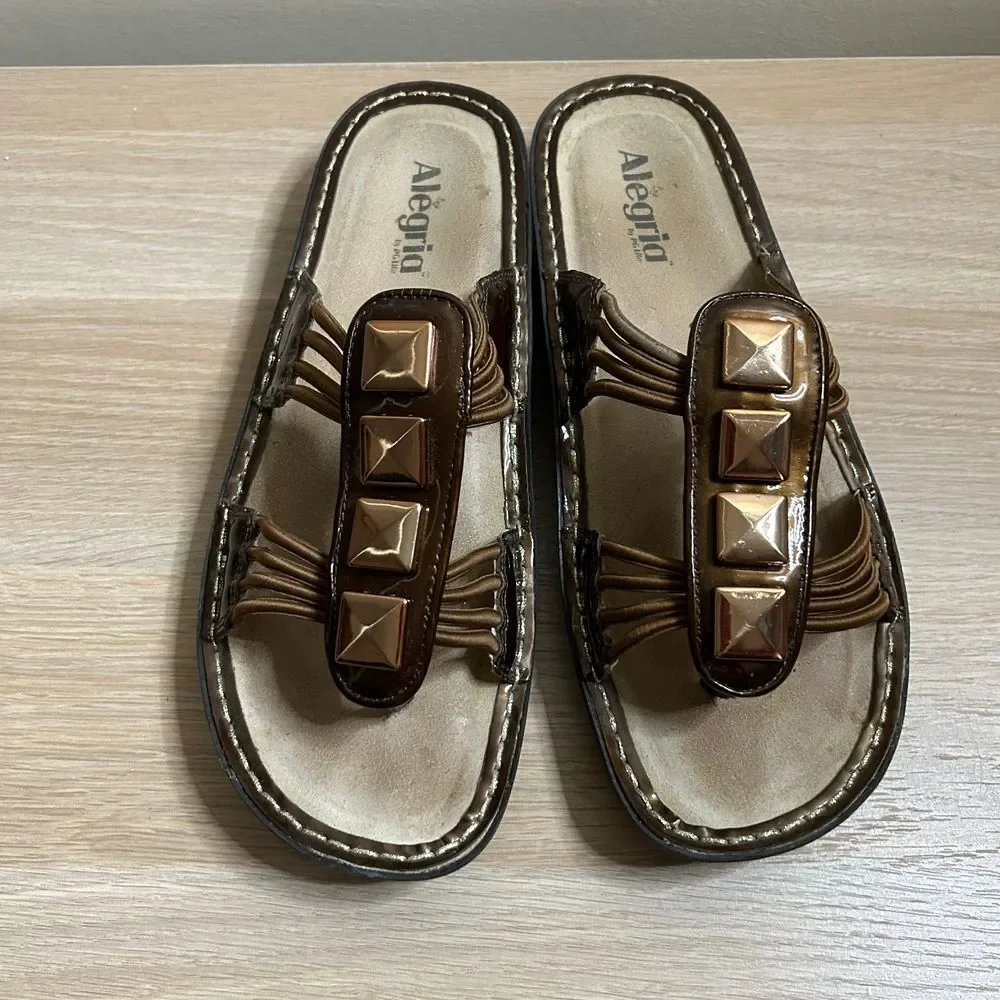 Alegria Sandals Women 42 US 11.5 Pisa Bronze Patent Leather Studs Slip On Slides
